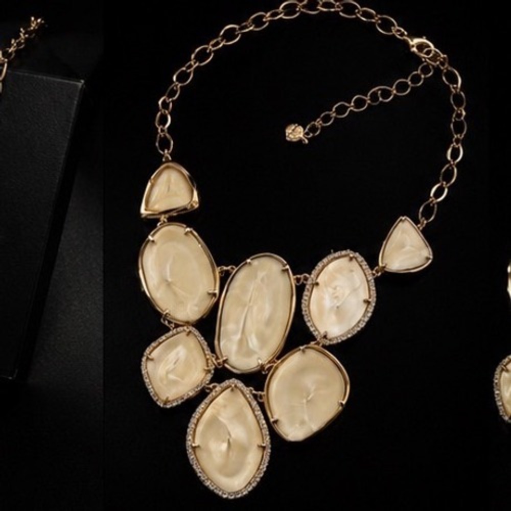 Stella & Dot Cream Resin Gold Tone Pavé Statement Bib Necklace Adjustable
